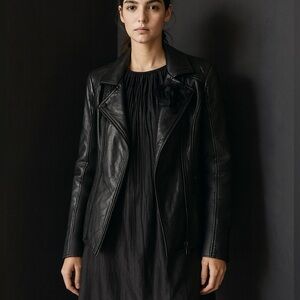 Women’s Marc New York Andrew Marc Black Lambskin Mixed Media Coat Size Medium